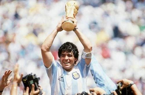 Biografi Diego Maradona | Profil, Biodata, Karir, Prestasi, Rekor & Foto