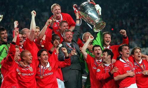 klub peraih treble winners manchester united 1999